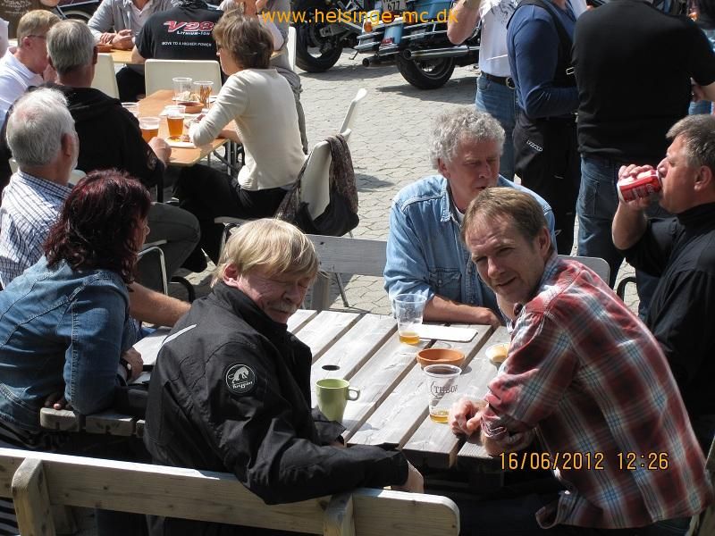 310812 202356 aabent hus